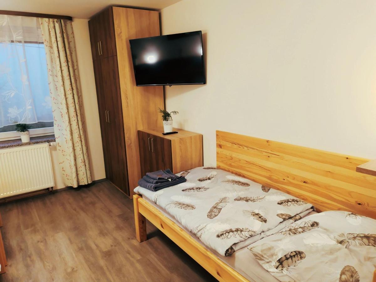 Apartmany De-Lu Blansko Esterno foto