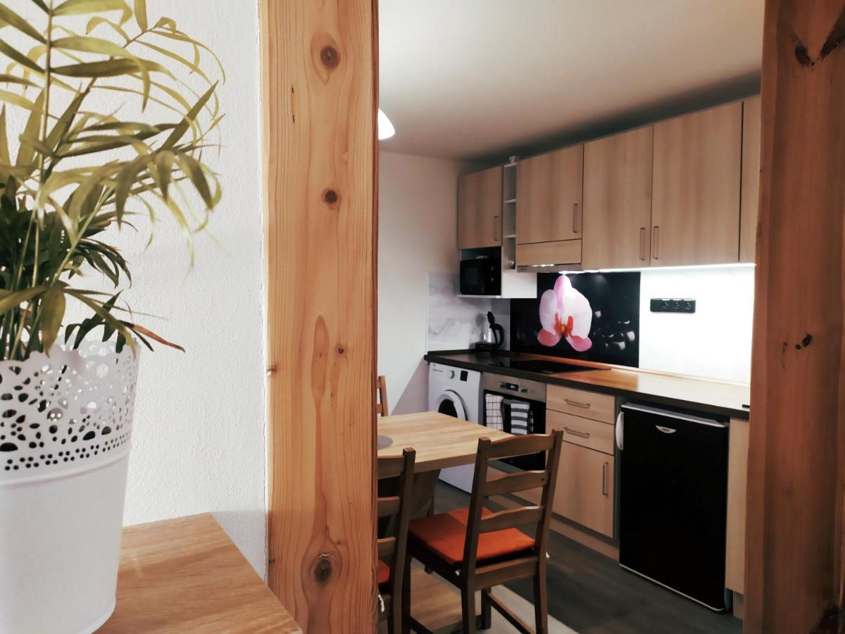 Apartmany De-Lu Blansko Esterno foto